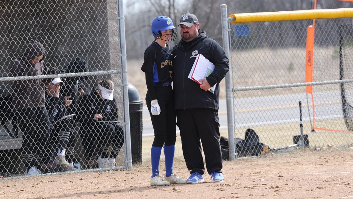 Golden Rams split with Rochester