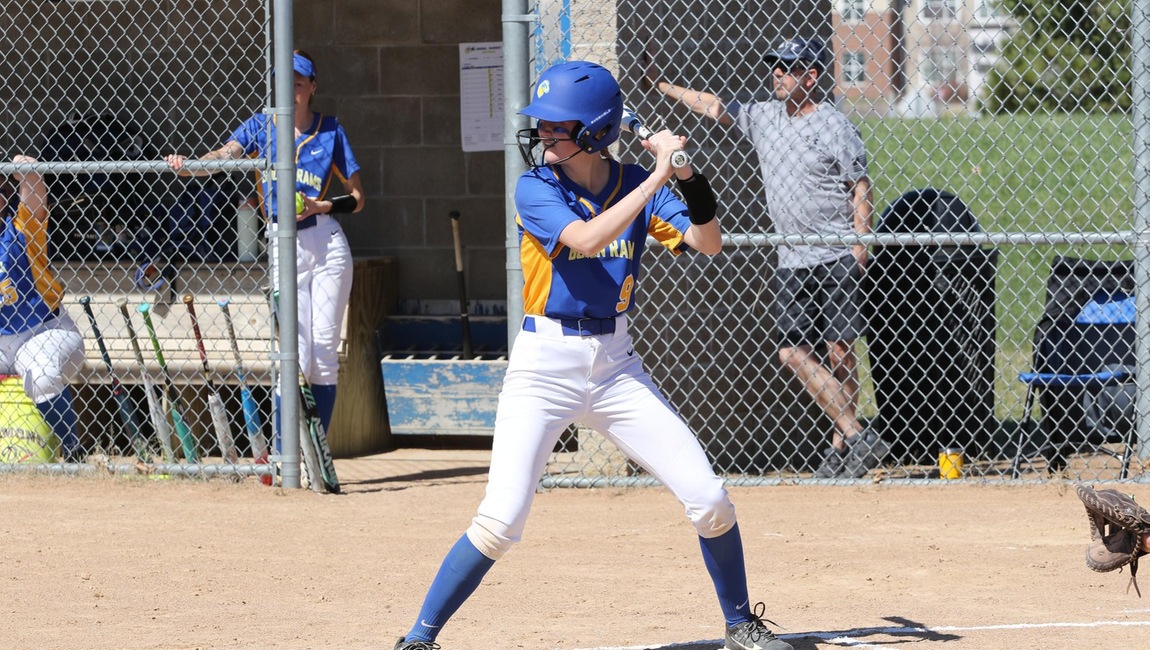 Softball sweeps Ridgewater
